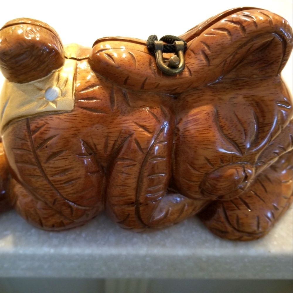 Timmy Woods sleeping bunny Purse
